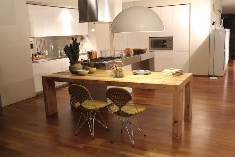 Cozinha — Casa de alto padrão com 2 suítes no Village Provence