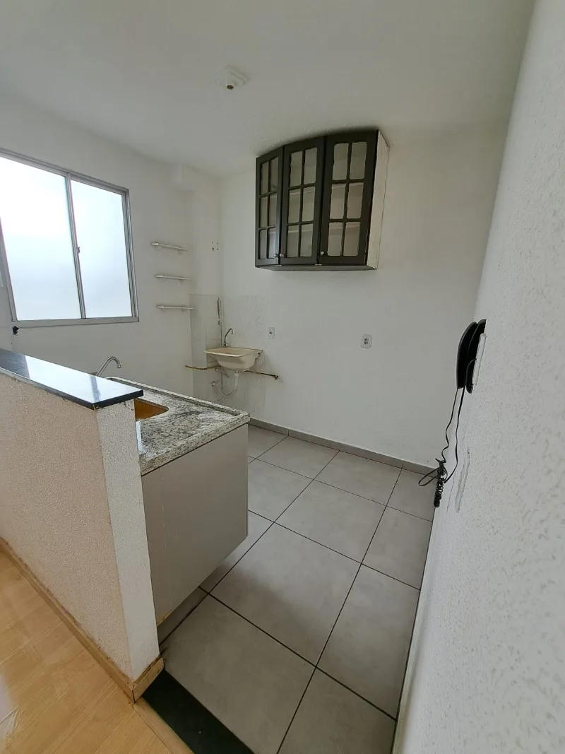 Apartamento Condominio Parque Rio das Flores I - 42 m² ; 2 Quartos e 1 Banheiro - 2º Andar — foto 2